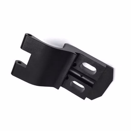 Servicio de mecanizado CNC de cubierta de remolque de parrilla media de tablero de matrícula delantera de coche de precisión de fabricación OEM